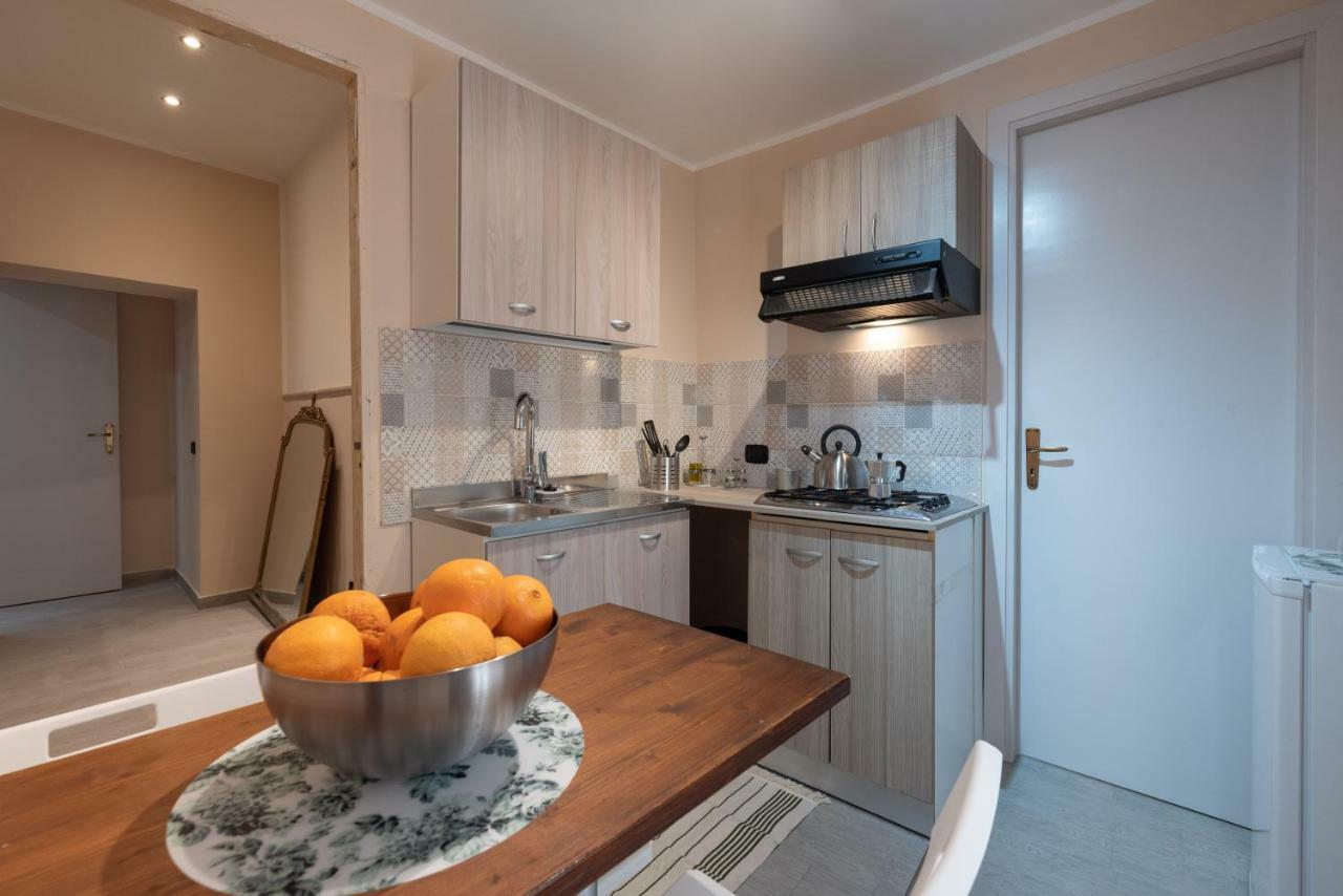 Atria Home - Alle Spalle Del Teatro Massimo Palermo Luaran gambar